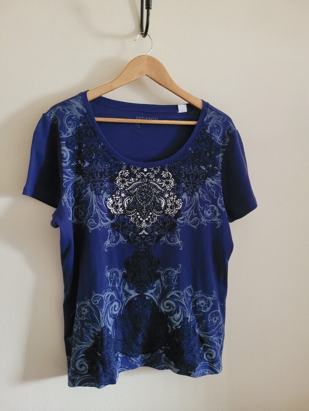 Zenergy by Chico's Bedazzled Scoopneck Top, Women's XL, Royal Blue Swirl